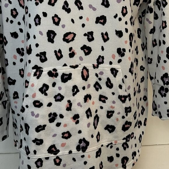 LuuLaRoe White Print Tunic Length Stretch Hoodie - Large - Picture 3 of 3
